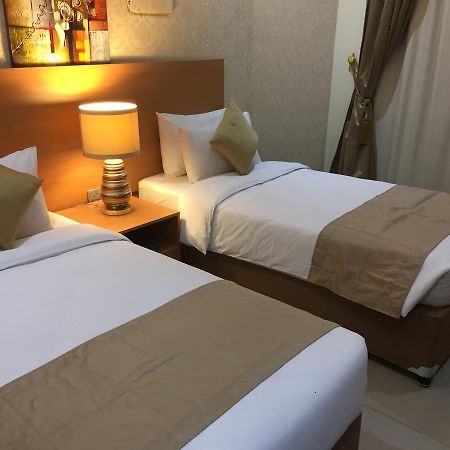 Al Muhanna Plaza Salmiya Old Souk 科威特 外观 照片