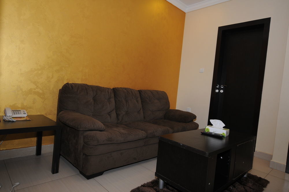 Al Muhanna Plaza Salmiya Old Souk 科威特 外观 照片